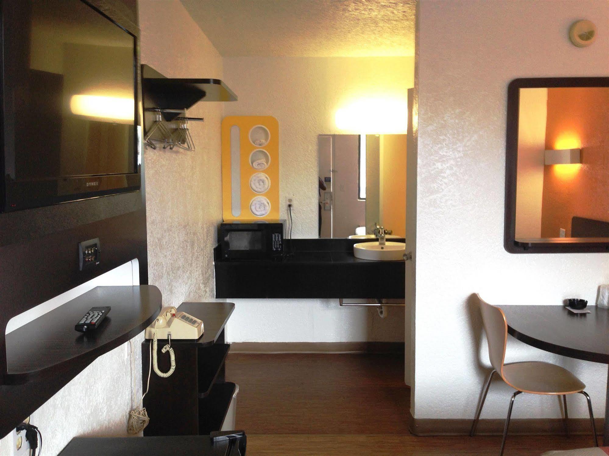 Motel 6-Oklahoma City, Ok - Frontier City Esterno foto