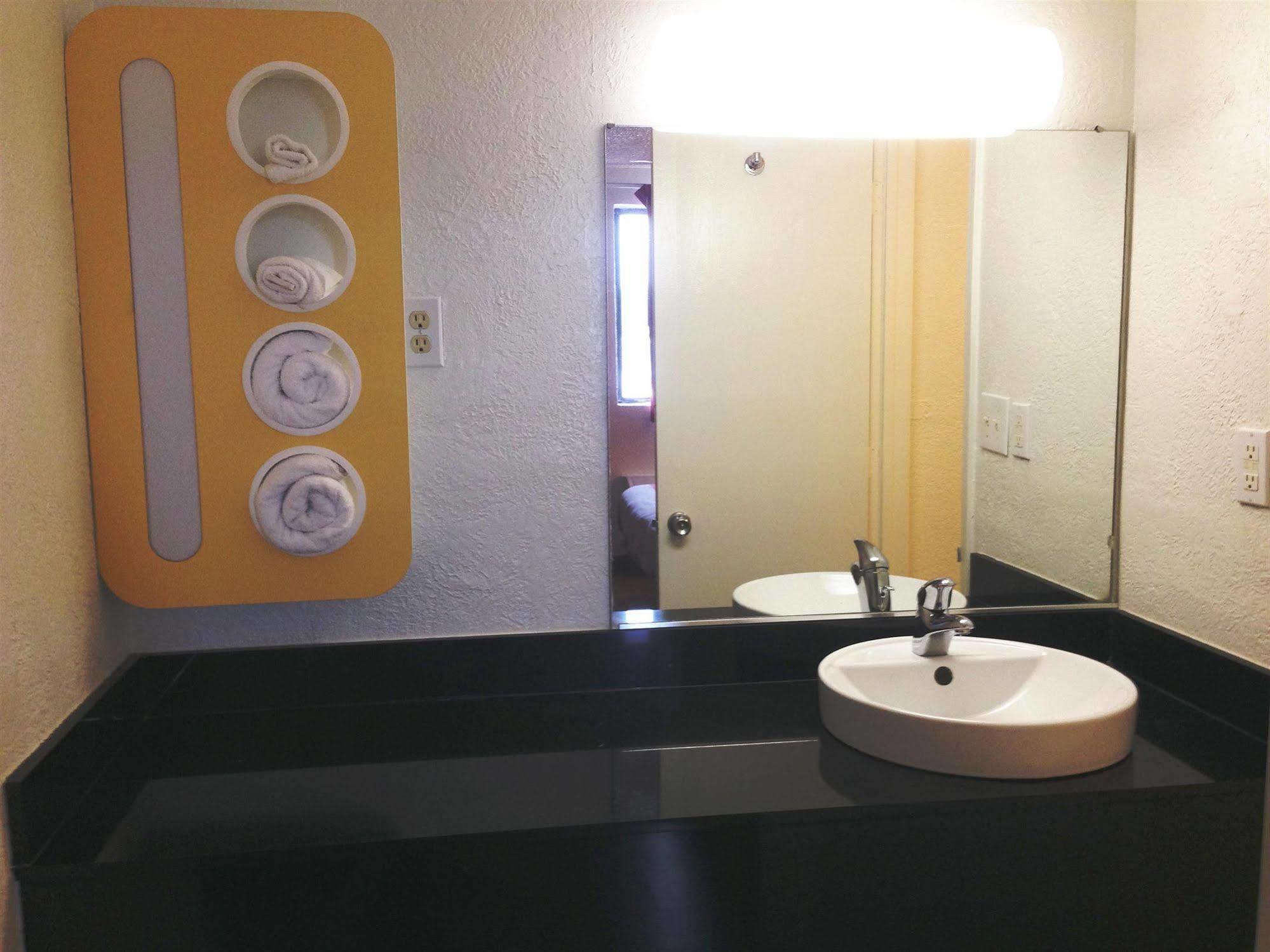 Motel 6-Oklahoma City, Ok - Frontier City Esterno foto
